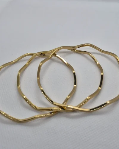 Bracelete Bangle Ondulado Banhado a Ouro Vallét